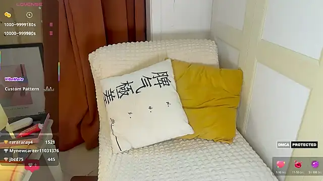 nayomi_34f live sex cam