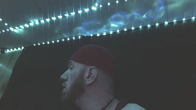 GenitalWars's cam snapshot