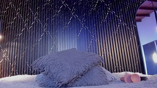 Annie_paradise17 live sex cam