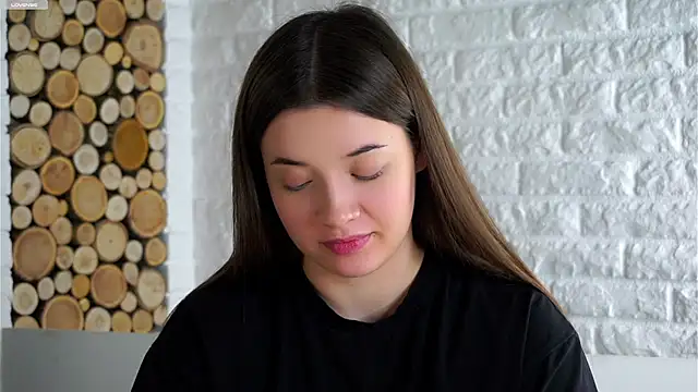 LowOncoming's cam snapshot