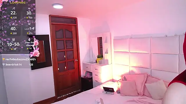 Caroline_belle's cam snapshot