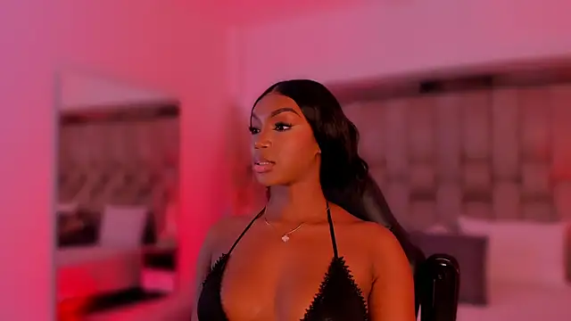 ChaynnaCooper's cam snapshot