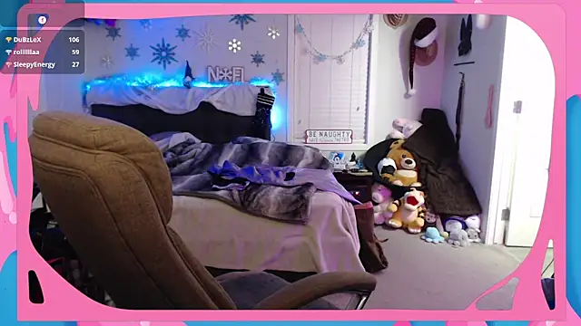 CirqueNoirBlu's cam snapshot