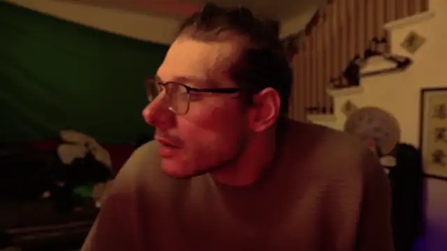 MasterDaddyCool's cam snapshot