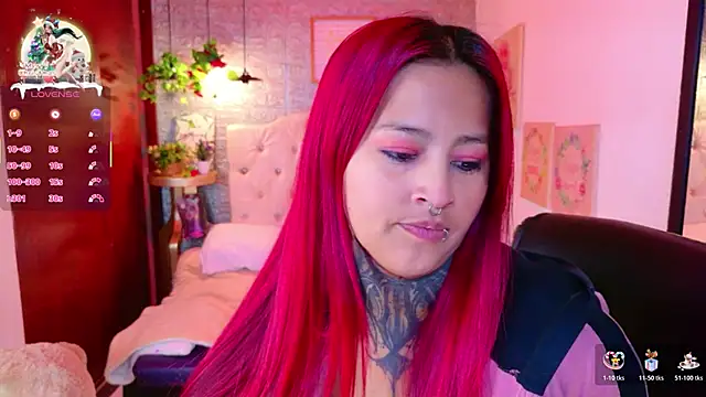 meghan_nill's cam snapshot