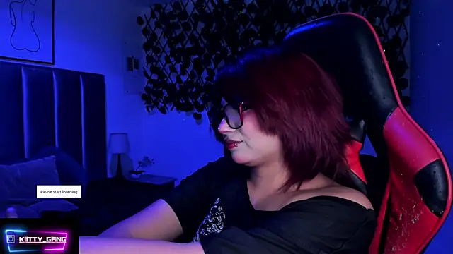 Kitty_Gang's cam snapshot