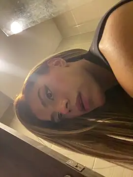 Flora_Minx live sex cam