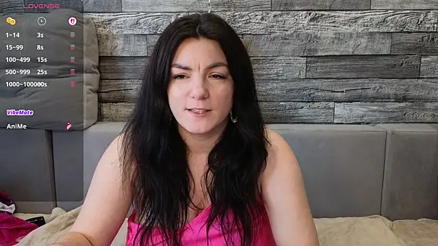 Vika_loves_you live sex cam