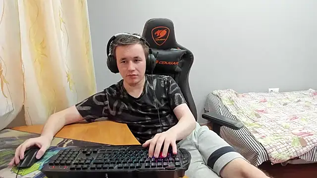 iliaskrislove live sex cam