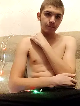 BradPierce's cam snapshot