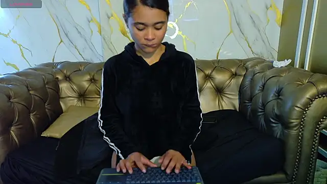 Kristall_06's cam snapshot