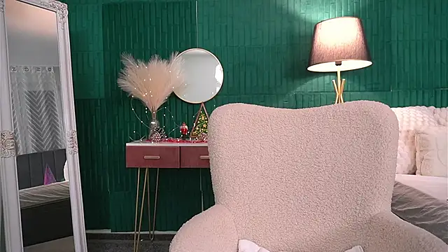 HaileyMoonn live sex cam