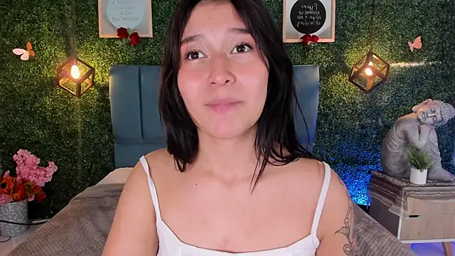 Rubyvixxen_'s cam snapshot