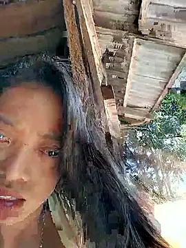 llomayy-love's cam snapshot