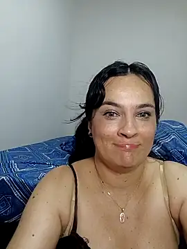 megan_milf79's cam snapshot