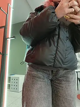 Frost_foxy's cam snapshot