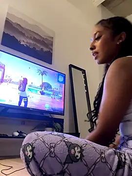 Your_Paris's cam snapshot