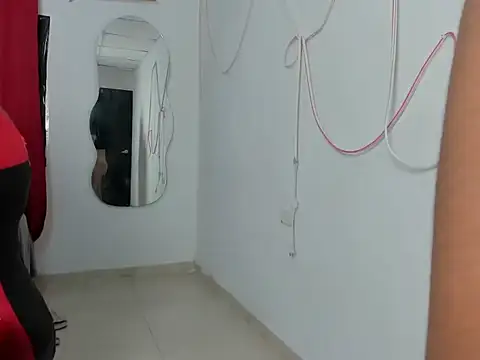 Tatihot69's cam snapshot