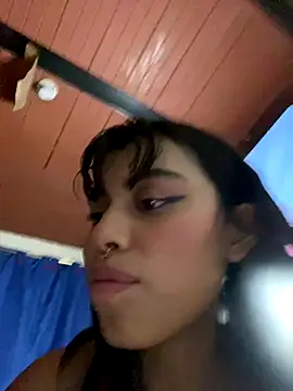 Freyaa_samaa's cam snapshot