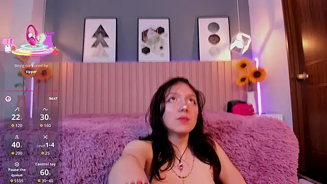 Nina_Ford's cam snapshot