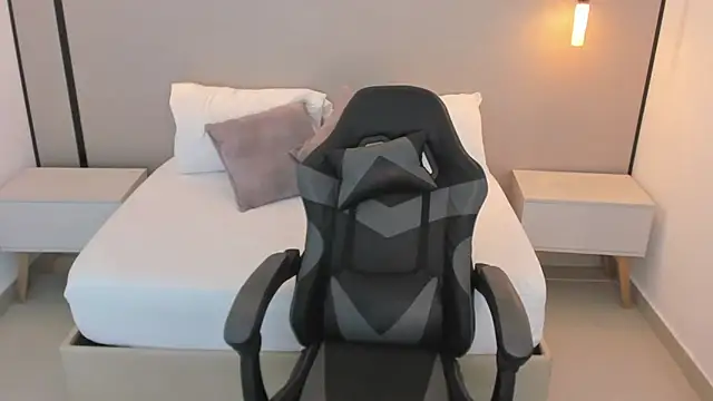 fiorella18_'s cam snapshot