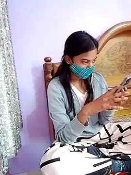 Student12th's cam snapshot