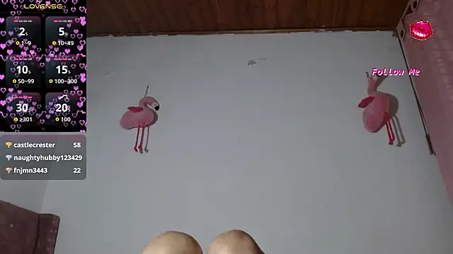 naugtyqueen's cam snapshot