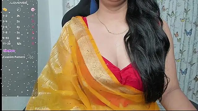 Smiley_Riya's cam snapshot