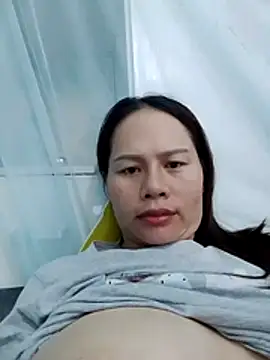 Baby-ladyass20's cam snapshot