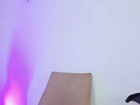 Dolly_nina's cam snapshot