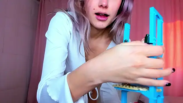 MeowthLilu's cam snapshot