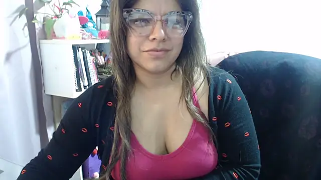 KatteAngelLat's cam snapshot