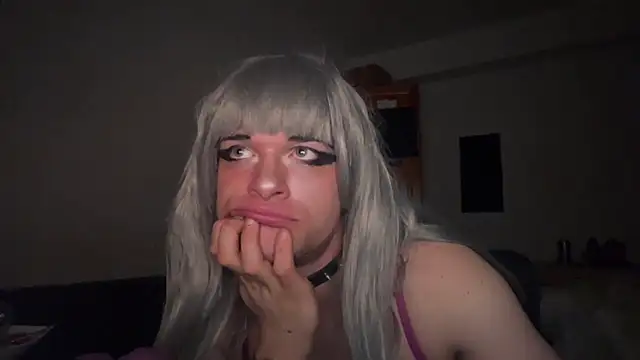 emilydee666 live sex cam