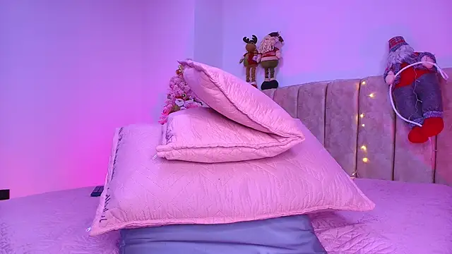 arl_chloee's cam snapshot