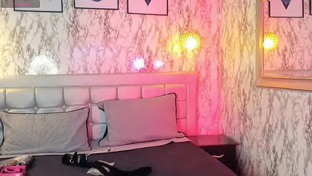 Lana_Sl4ve's cam snapshot