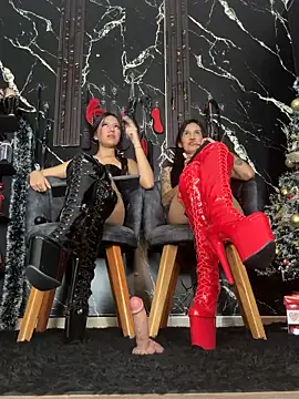 AriadneNorth_SophiBraum's cam snapshot