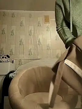 Tupo070481's cam snapshot