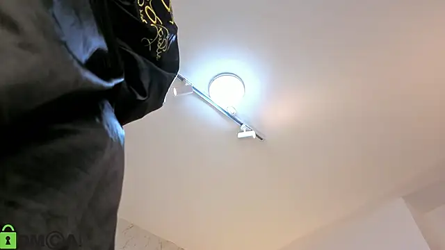 ISA__CUTEE live sex cam