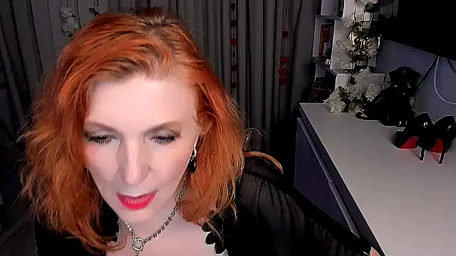 Almaz-Fire-Fox-One's cam snapshot