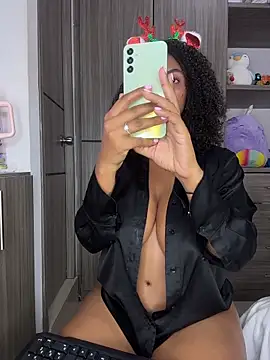 Mia_sweet80's cam snapshot