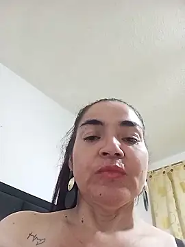 MaryRoze_'s cam snapshot