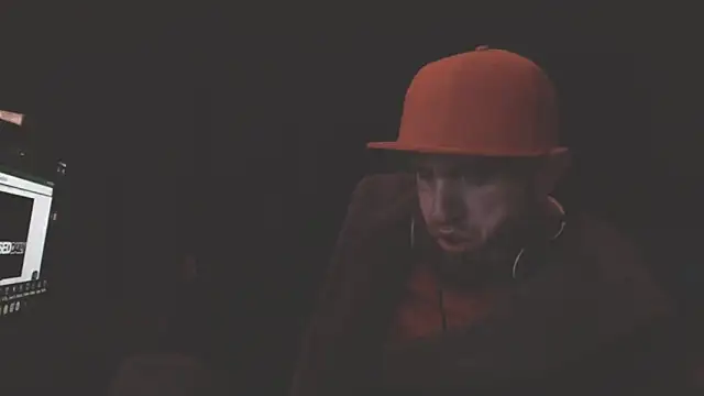 GenitalWars's cam snapshot