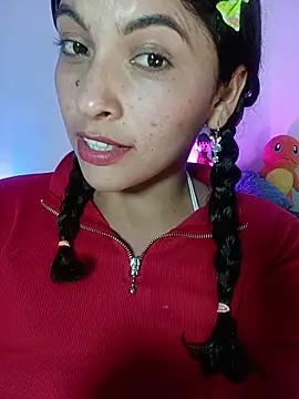 Fox_Roxxan live sex cam