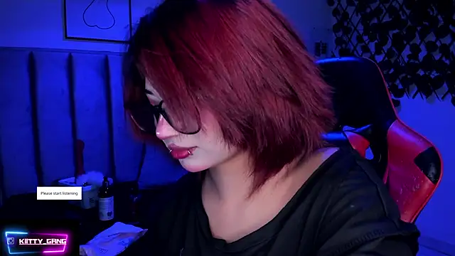 Kitty_Gang's cam snapshot