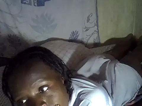 cute-shamza's cam snapshot