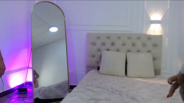 charlotte_dante212's cam snapshot