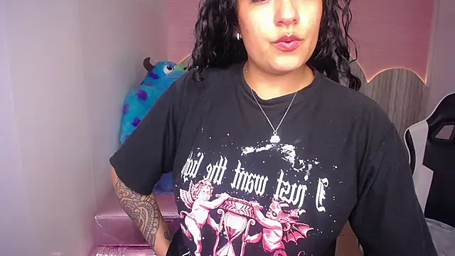 tamara_brown_t's cam snapshot