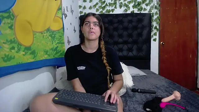 isabel_09's cam snapshot