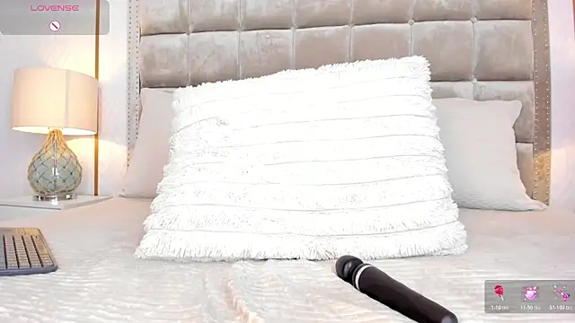 DakotaWangi's cam snapshot