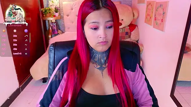 meghan_nill's cam snapshot